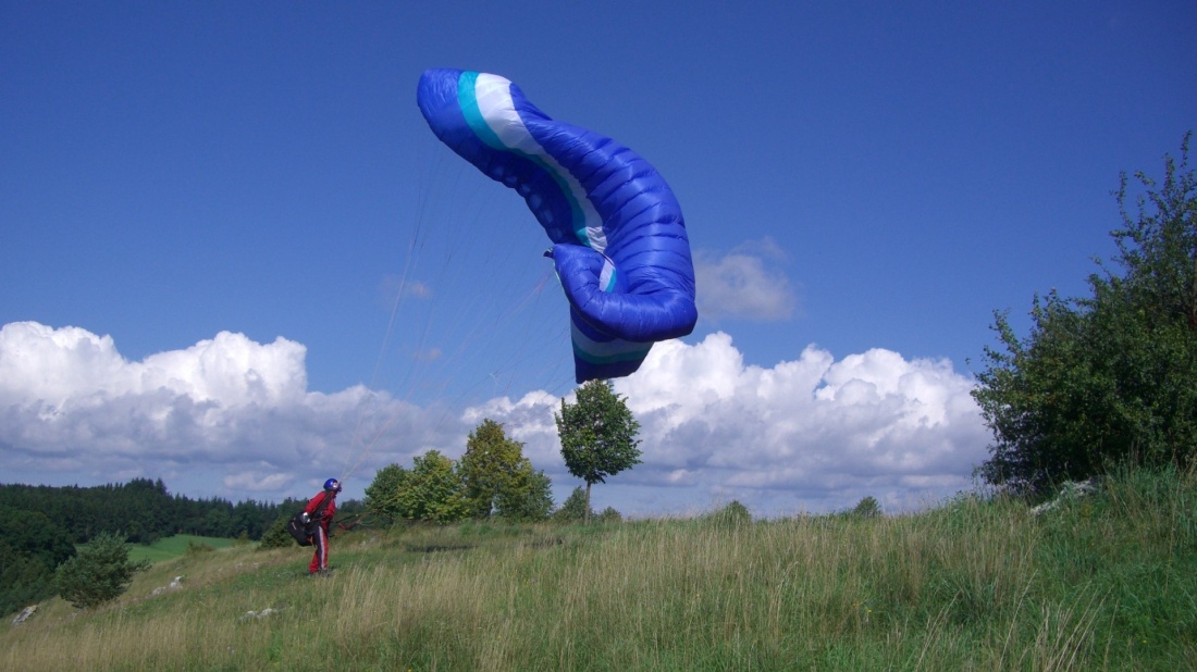 U padu kod Učke teško ozlijeđen 63-godišnji paraglajder iz Novigrada