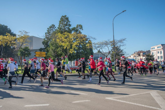 OVOG ČETVRTKA! Najpopularniji događaj u Umagu nakon Božića jest Ho! Ho! Ho! Run