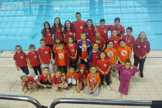 'BOŽIĆNI MITING' Održano Finale Kupa Hrvatske u plivanju perajama i brzinskom ronjenju