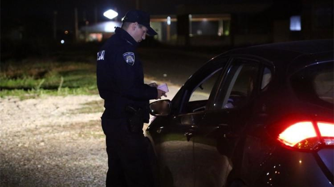 Policija u Puli noćas provodi veliku kontrolu