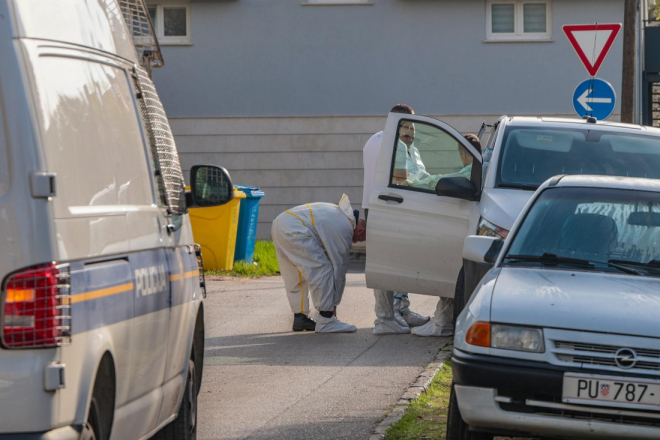 U širem centru Pule pronađeno tijelo mlađe žene, reanimacija nije uspjela