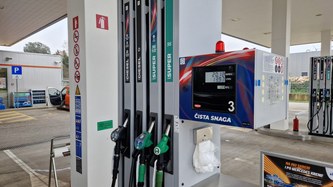 Gorivo bi već od utorka moglo znatno poskupjeti! Vraća li Vlada uredbu?!