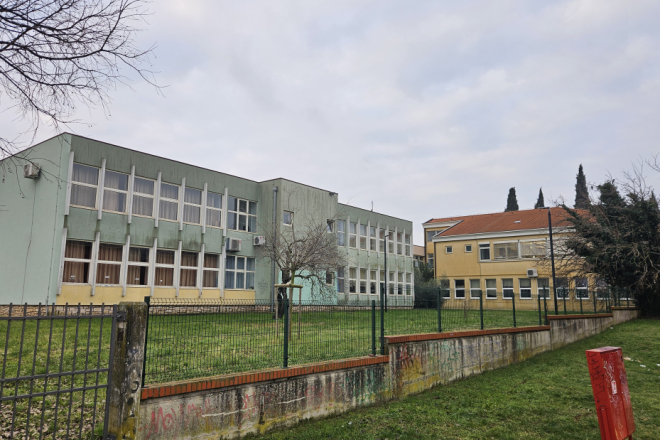 Odzvonilo besplatnom parkiranju iza rovinjske OŠ Jurja Dobrile