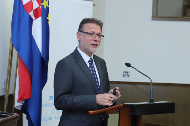 Jandroković: Neka Božić, kao istinsko Svjetlo, nadjačava svaku tamu