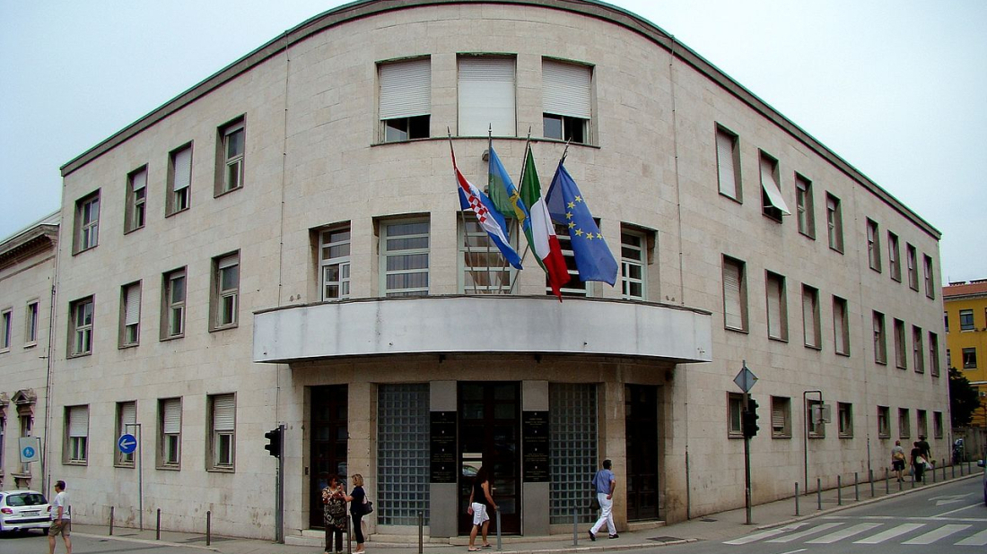 Istarska županija uložiti će 106 milijuna eura za "zelenu" transformaciju javnih zgrada u Istri