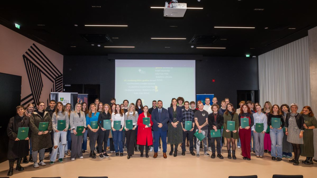 Iznos za studenske stipendije u Puli povećan za gotovo 100 %