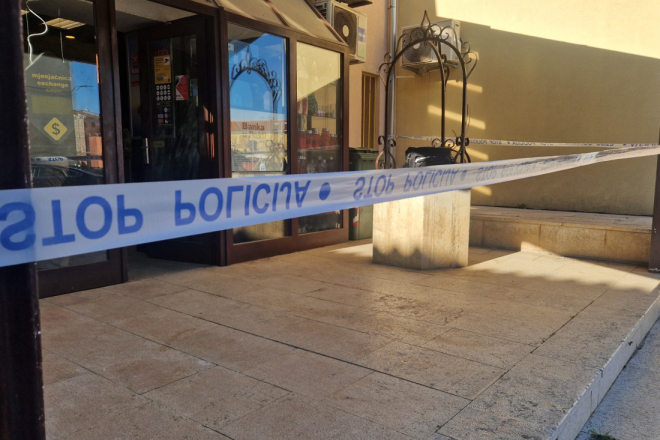 Provale u Istri: Iz stana otuđeni novac i nakit, iz kuće u Kašteliru ukradene lovačke puške