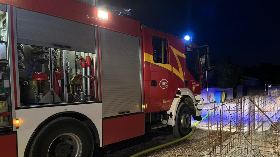 Vatrena noć u Poreču: Netko je zapalio ugostiteljski objekt