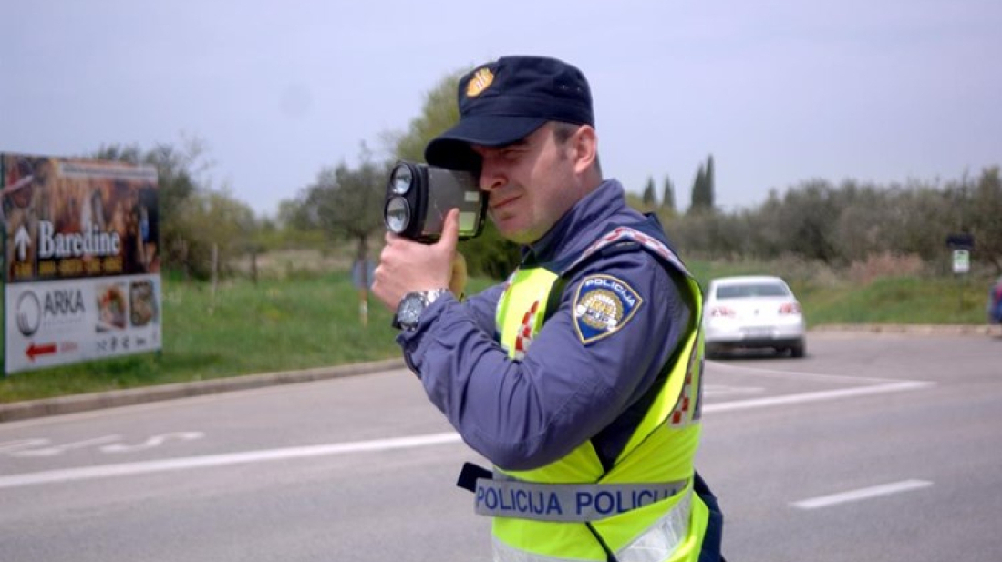 U Puli će policija nadzirati brzinu kretanja vozila