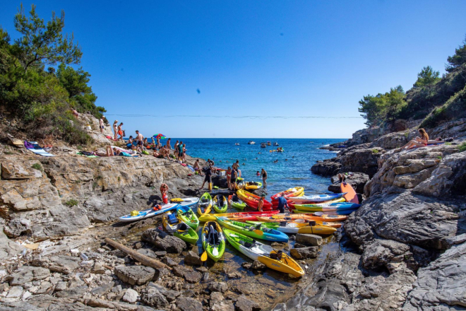 Radojčić predložila niz mjera za zaštitu plaža i kupača od masovne i nezakonite eksploatacije pomorskog dobra