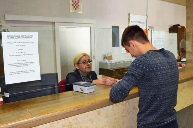 Državljanin BiH pokušao dobiti boravak u Hrvatskoj lažnim dokumentom