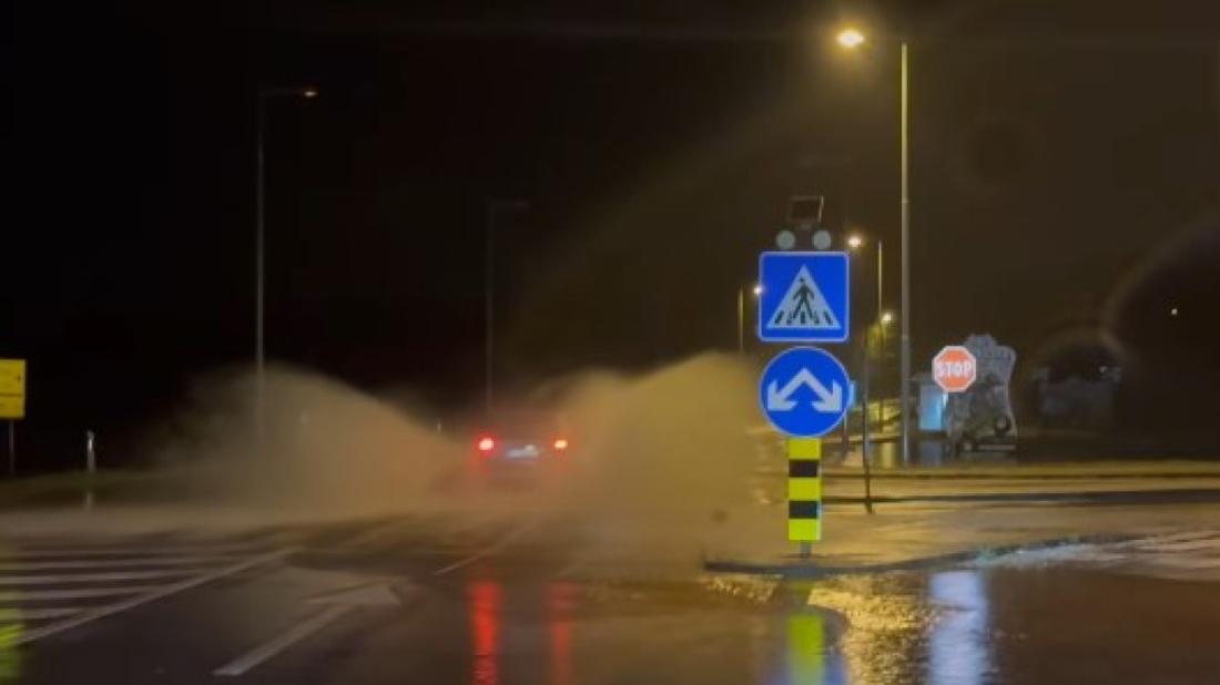 Istru zadesio još jedan kišni val: nabujale rijeke, poplavile ceste, porastao vodostaj Mirne