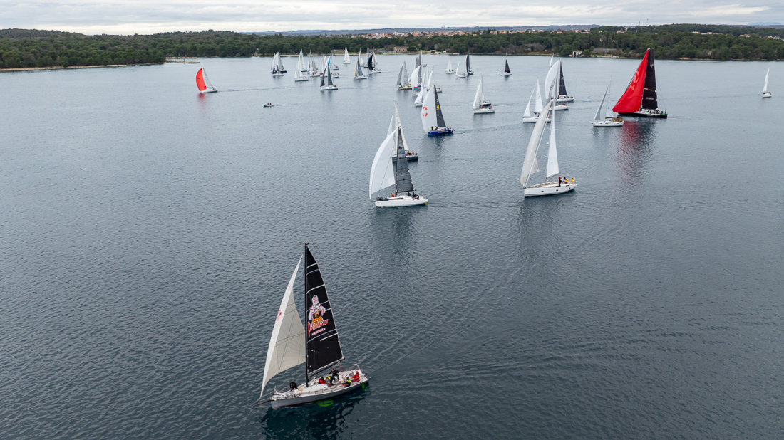 VIŠE OD 1500 POSJETITELJA I JEDRILIČARA! Uspješno završeno 4. izdanje regate Full Moon Sailing Spectacle u Puli