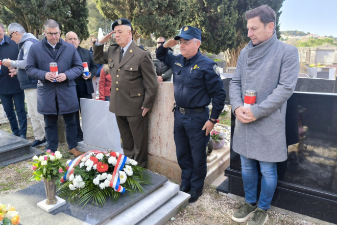 Na rovinjskom groblju održana komemoracija u čast Stjepanu Herbutu