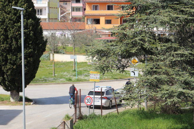 U Rovinju uhićen recidivist, vozio iako mu je vozačka dozvola ukinuta! Sada mora na sud