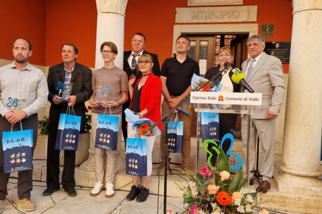 Na svečanoj sjednici u Balama nagrađeni ovogodišnji laureati!