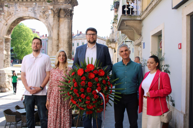 SDP-ovci na Portarati obilježili 1.maj, Grbin i Radolović: Za radnike i sindikate naša će vrata uvijek biti otvorena!