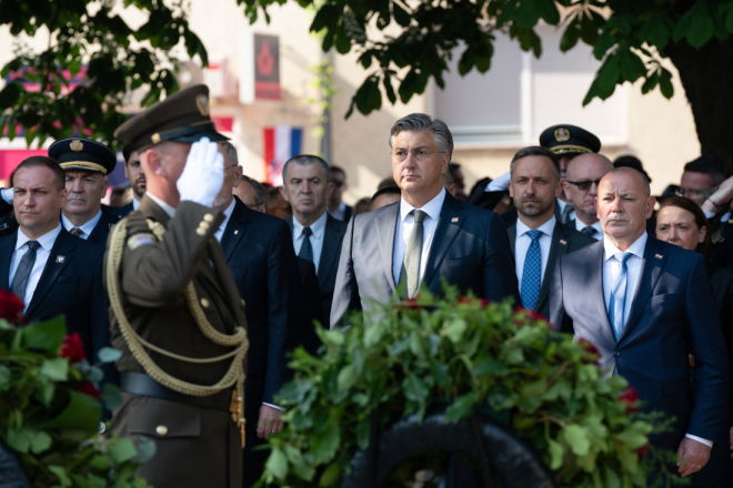 Plenković na Praznik rada: Danas svatko može pronaći posao, a plaće rastu