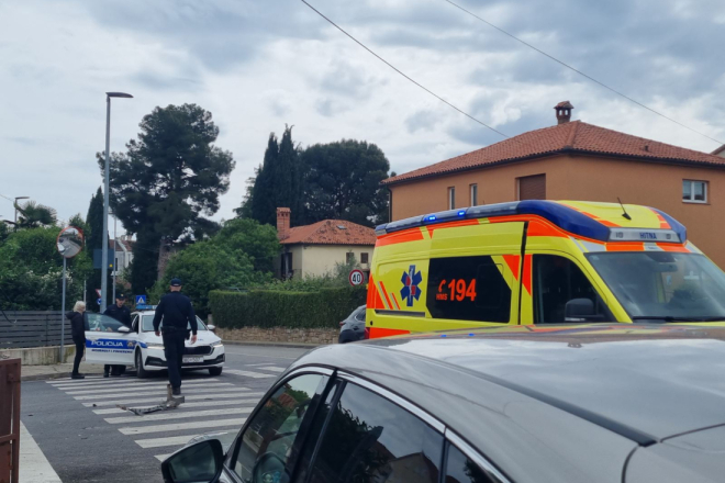 Težak sudar kod Čepić Polja: Vozač auta oduzeo prednost, motociklist teško ozlijeđen!