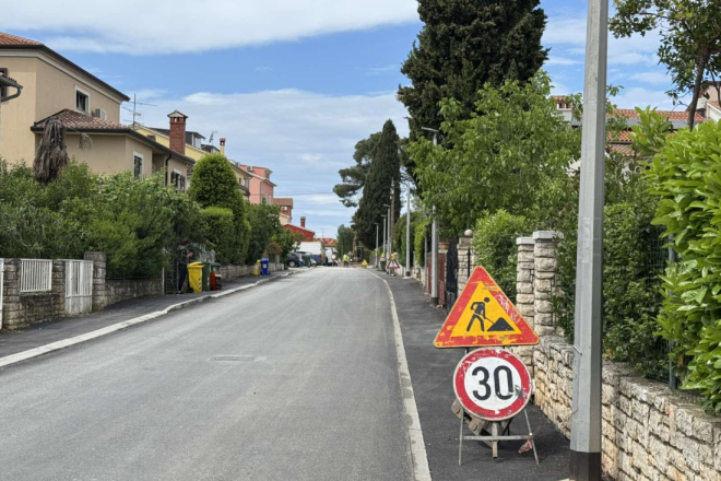 ROVINJ: Na snazi je privremena prometna regulacija u ulici Braće Pesel