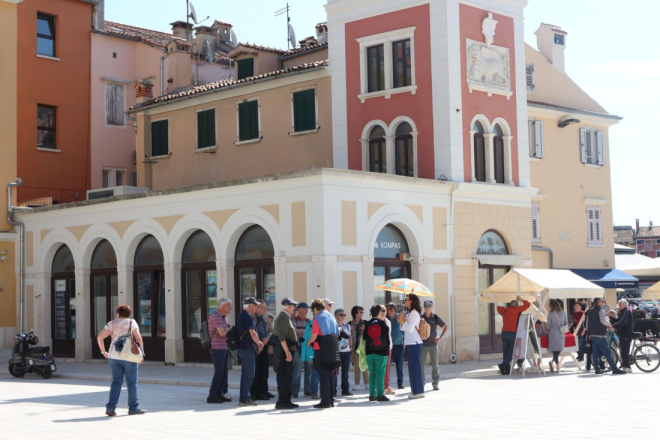 Građani Rovinja pozvani da iskažu mišljenje o utjecaju turizma na kvalitetu života