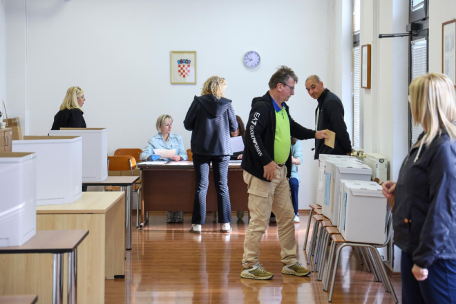 Jeste li na biračkom mjestu dobili sve glasačke listiće? GONG objavio detalje o nepravilnostima na izborima