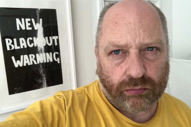 Tim Etchells stiže u Pulu: Britanski umjetnik i pisac manifestacije 'Portret autora'