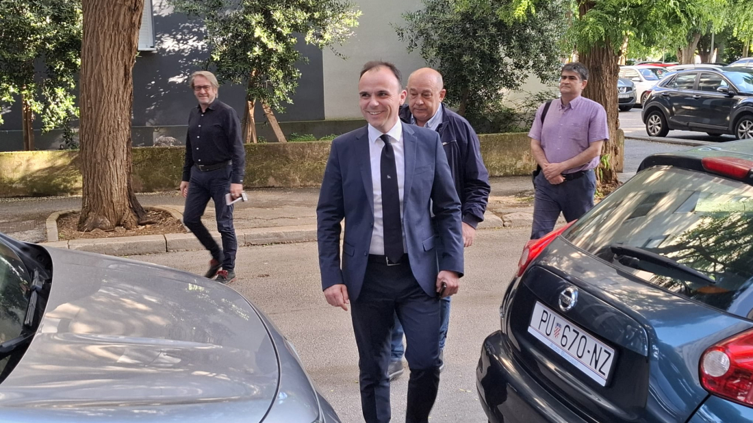 Miletić dobio podršku Predsjedništva IDS-a, odluka u rukama Savjeta: V.D. predsjednik stranke Loris Peršurić!