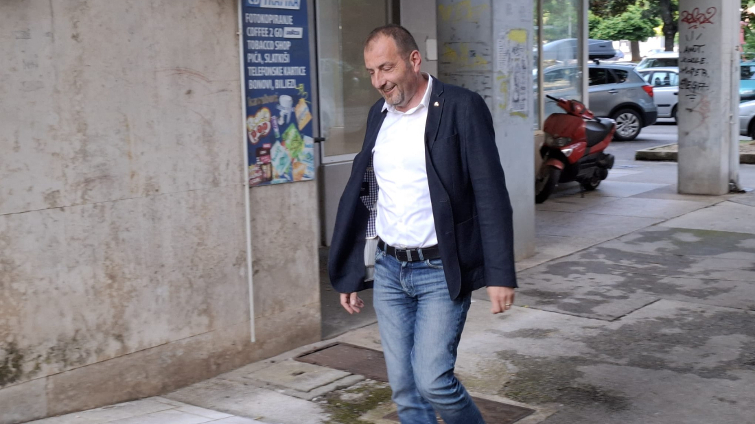 U sjedištu IDS-a počeo ključni sastanak: Raspravlja se o izbornom porazu i mogućoj podršci Miletiću