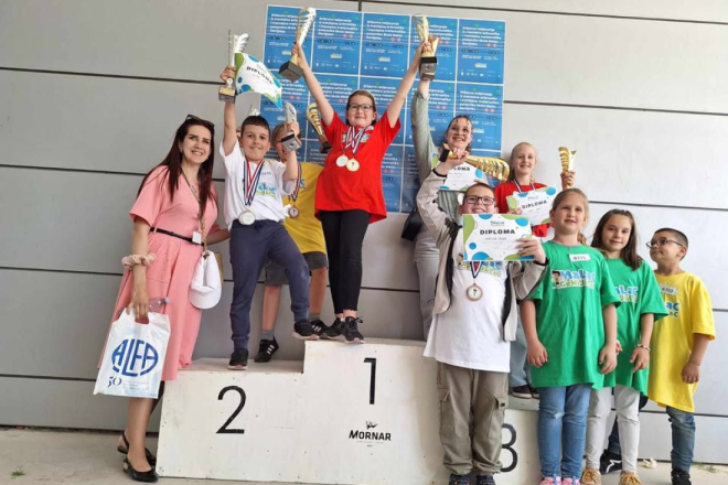 Pula ima malce genijalce! Iz Splita stiže devet medalja malih matematičara
