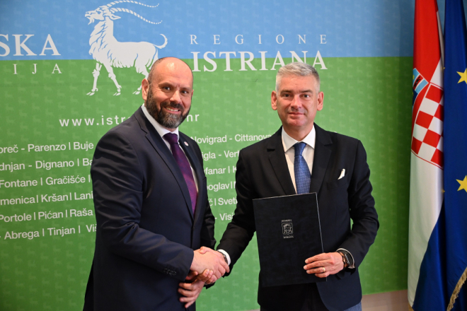 Istra korak bliže Centru za sigurniji internet! Župan Miletić potpisao pismo namjere za suradnju