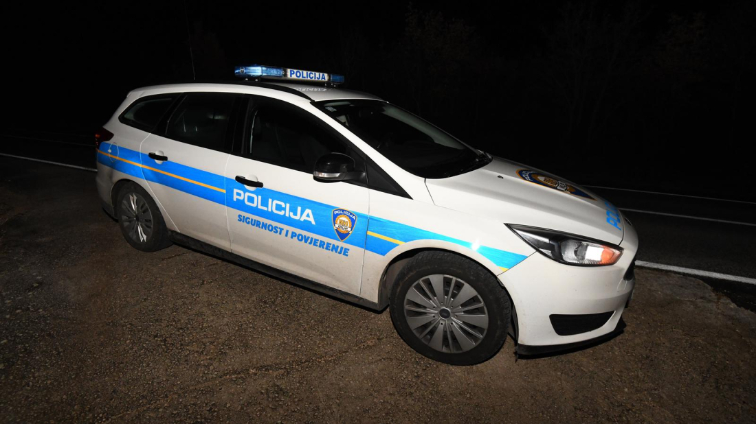 Noćas na ipsilonu sa skoro 2 promila vozio u krivom smjeru, vozačka mu istekla 1985. godine