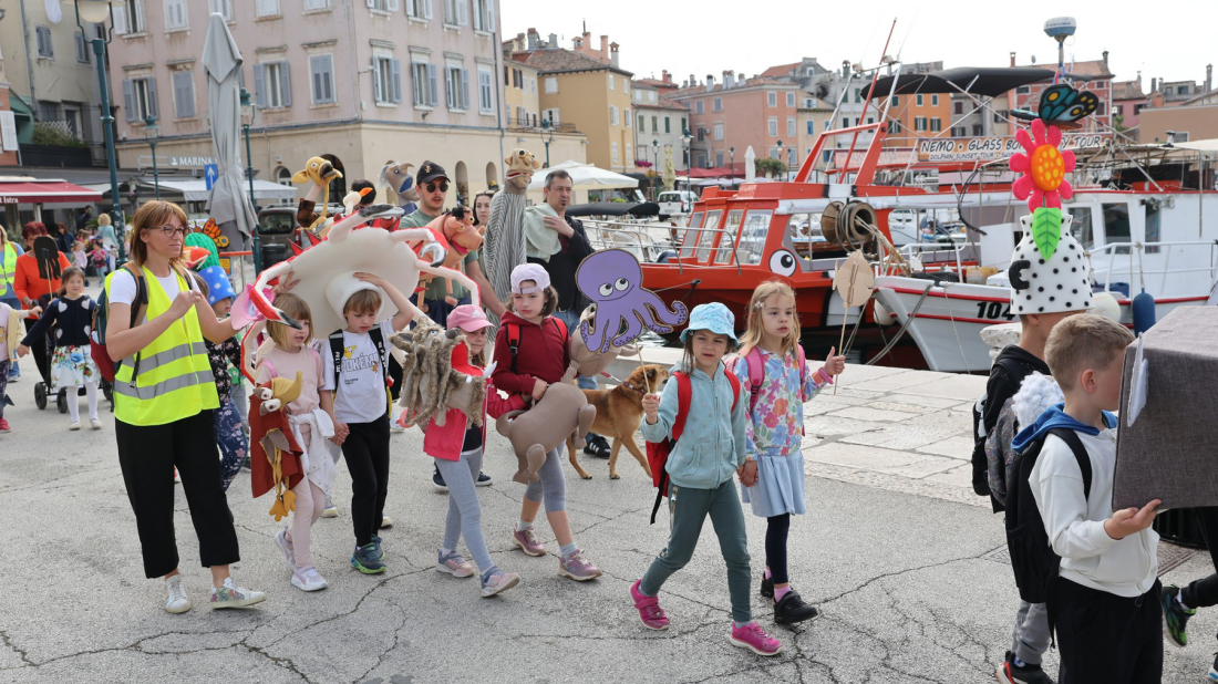 U Rovinju otvoren 3. Istarski lutkarski festival "Abracadabra"