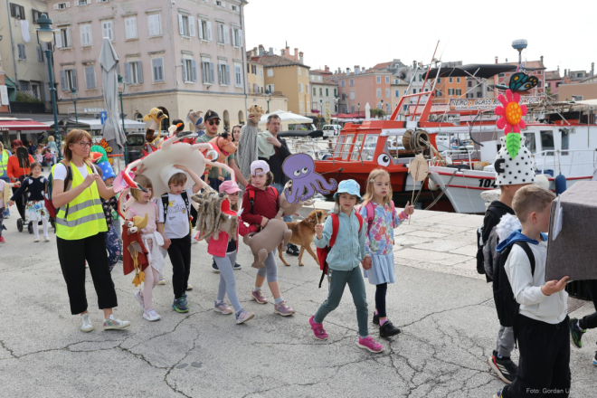 U Rovinju otvoren 3. Istarski lutkarski festival "Abracadabra"
