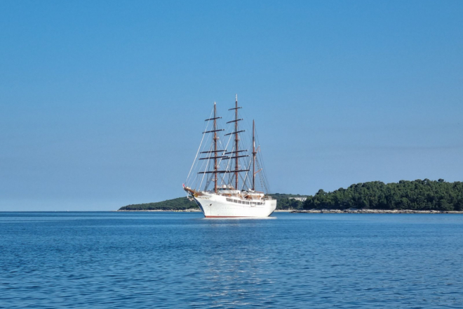 U Rovinj ponovno stigao luksuzni jedrenjak ''Sea Cloud II''