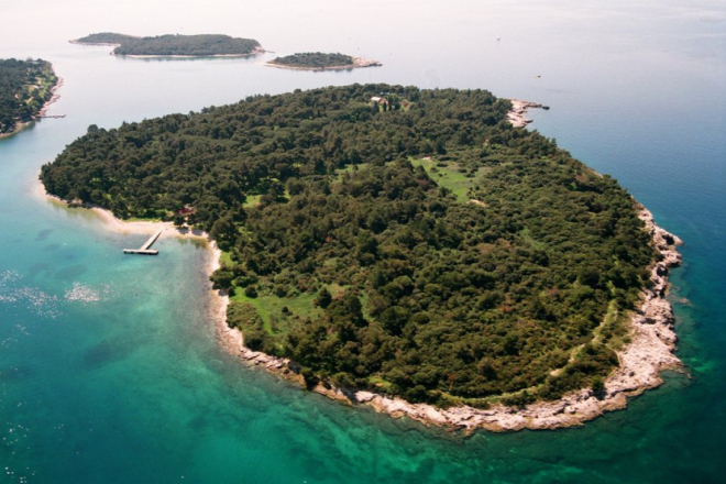Fratarski otok privremeno zatvoren zbog istjerivanja divljači