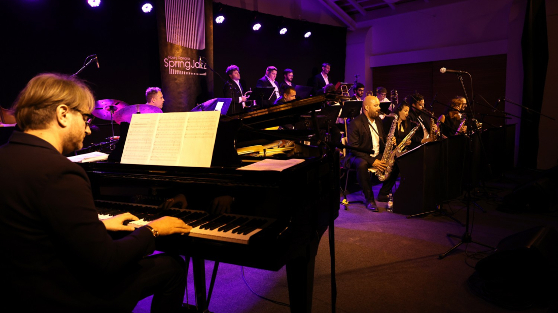 Publika oduševljena prvom večeri 16. Rovinj Spring Jazz Festivala, večeras nastupaju jazz vokalisti