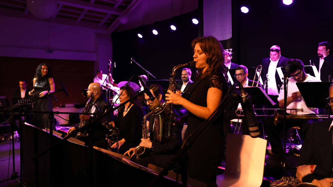 (Foto) Sinoćnjim koncertom JazzIstra Orchestra i gostiju završen 16. Rovinj Spring Jazz