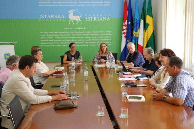 U Puli održana koordinacija o jačanju dvojezičnosti i promociji talijanskog jezika