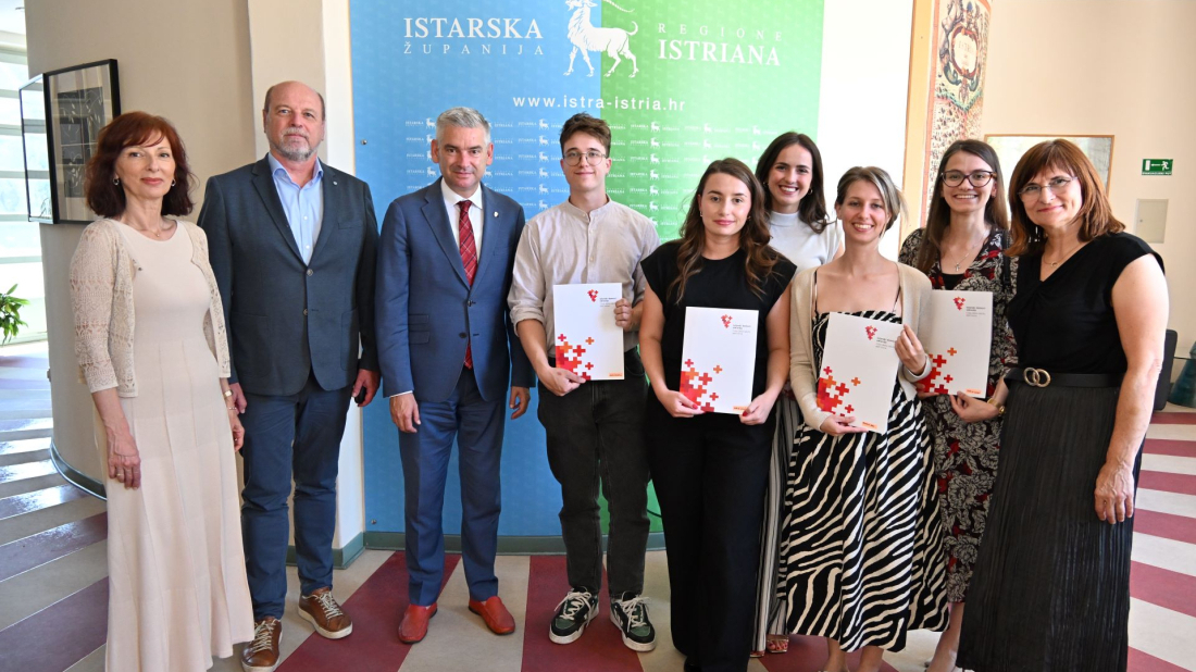 Studenti medicine od županije će dobivati tisuću eura mjesečno