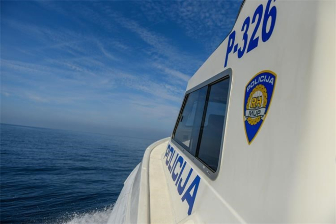 Glisirali pred policijom: Slovencu i Austrijancu izrečene kazne u Puli