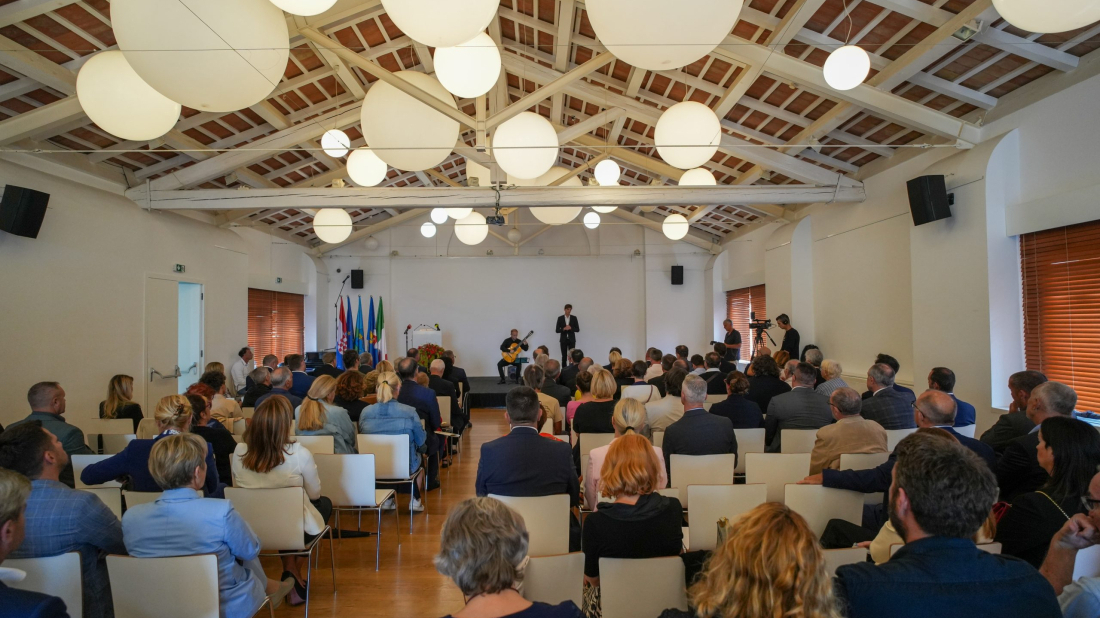 Grad Rovinj poziva građane da predlože kandidate za godišnja priznanja