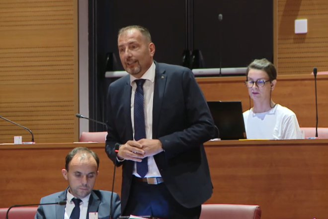 Paus predložio donošenje hitne mjere - dozvole za rad i boravak stranaca na rok od tri mjeseca