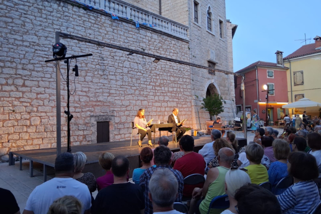 Kazalište pod vedrim nebom u Balama: Ljubavne priče, dječja bajka i nastavak festivalskog ljeta