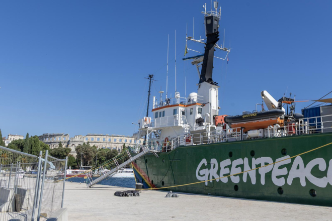 Greenpeaceov Arctic Sunrise stigao u Pulu: Legendarni brod otvoren za javnost