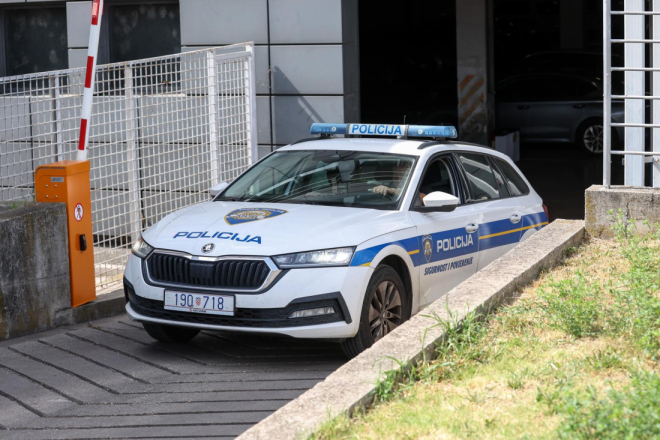 NOVI SLUČAJ PEDOFILIJE U ISTRI: Ukrajinac kriomice snimao nagu djecu, policija pronašla šokantan sadržaj na mobitelu!