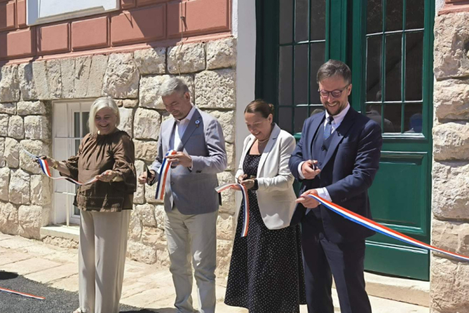U Rovinju svečano otvoren Odjel za dječju rehabilitaciju Specijalne bolnice za ortopediju i rehabilitaciju Martin Horvat
