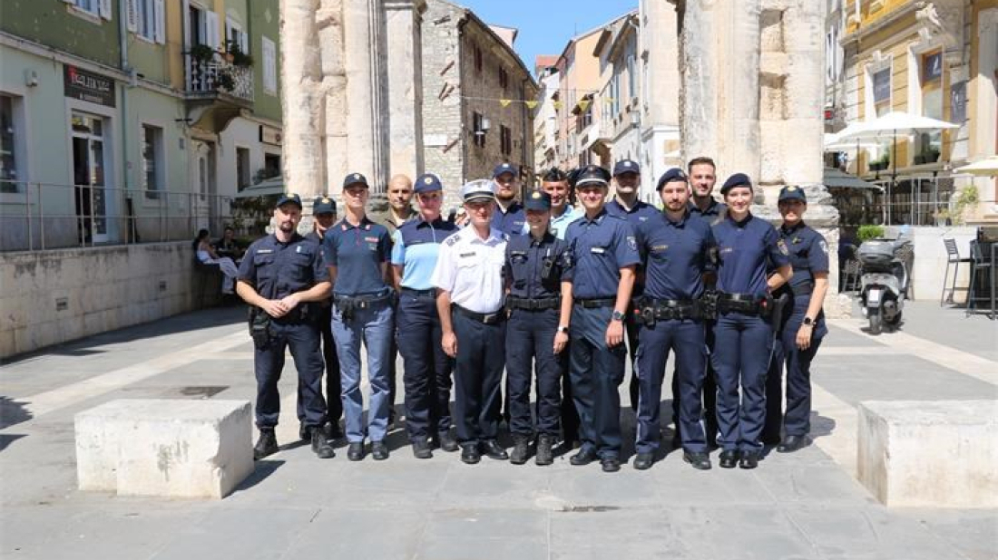 Talijani u Rovinju, Nijemci u Poreču, Austrijanci u Umagu: Ovog ljeta Istru čuva i 20 stranih policajaca