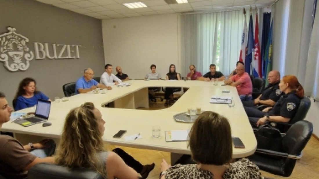 Nakon pokušaja silovanja na Ivanji, u Buzetu održan hitan sastanak