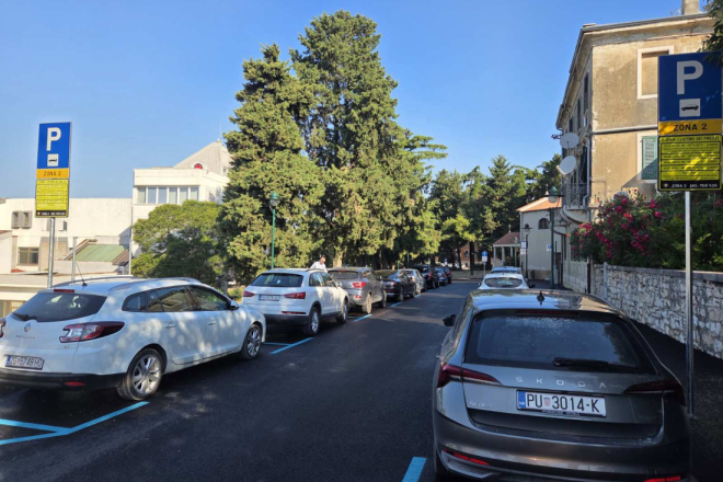 VIDEO/FOTO: U Rovinju otvorena Carduccijeva ulica, dovršeni su radovi vrijedni više od dva milijuna eura!